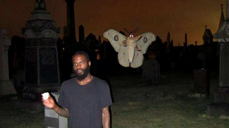 fucc big moths.